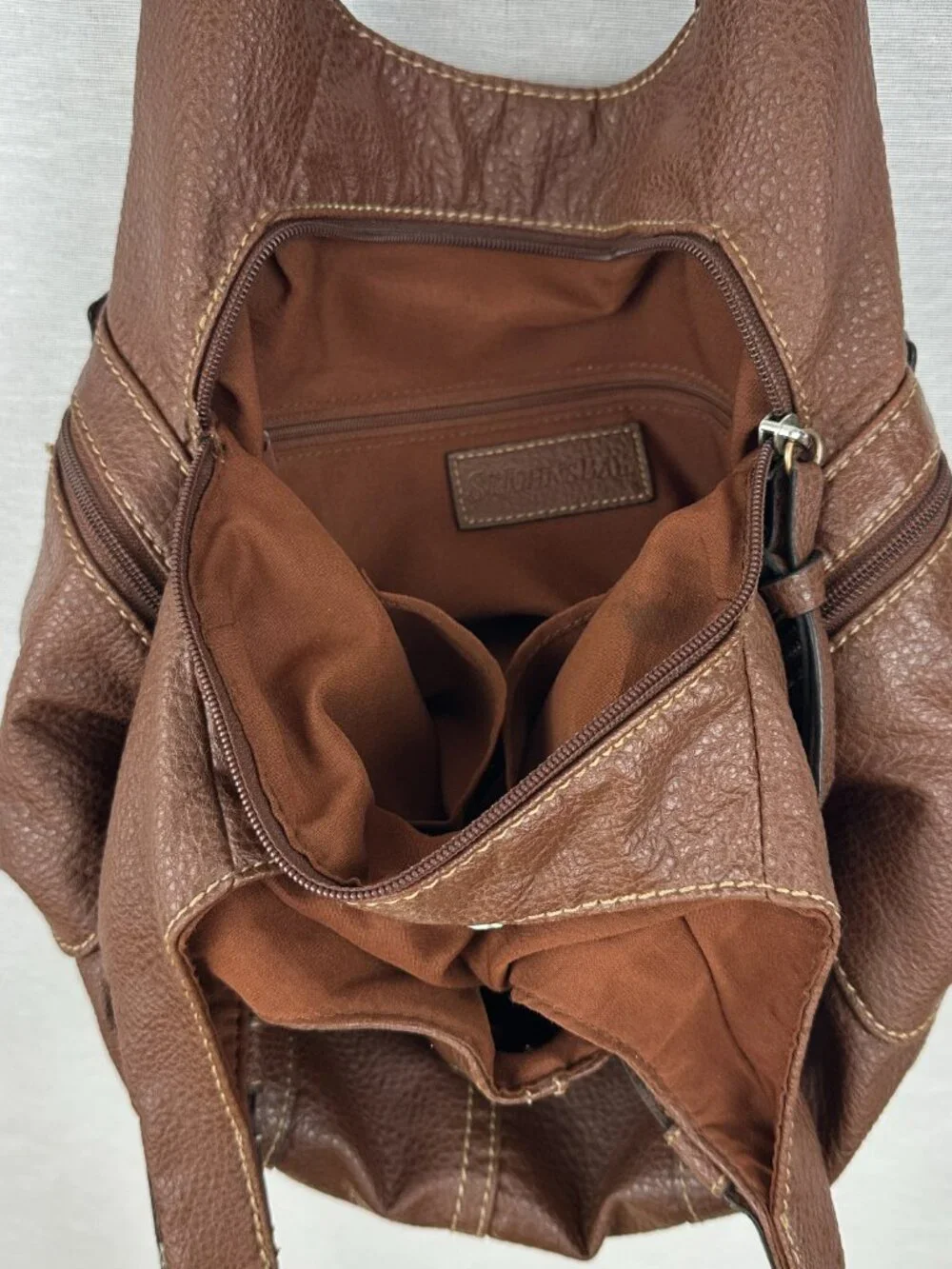ST. JOHN'S BAY BROWN FAUX LEATHER HOBO SHOULDER BAG ZIPERED POCKETS